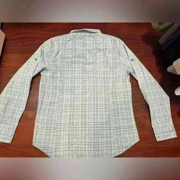 L.L. Bean vented plaid button down top XS - Picture 5 of 8